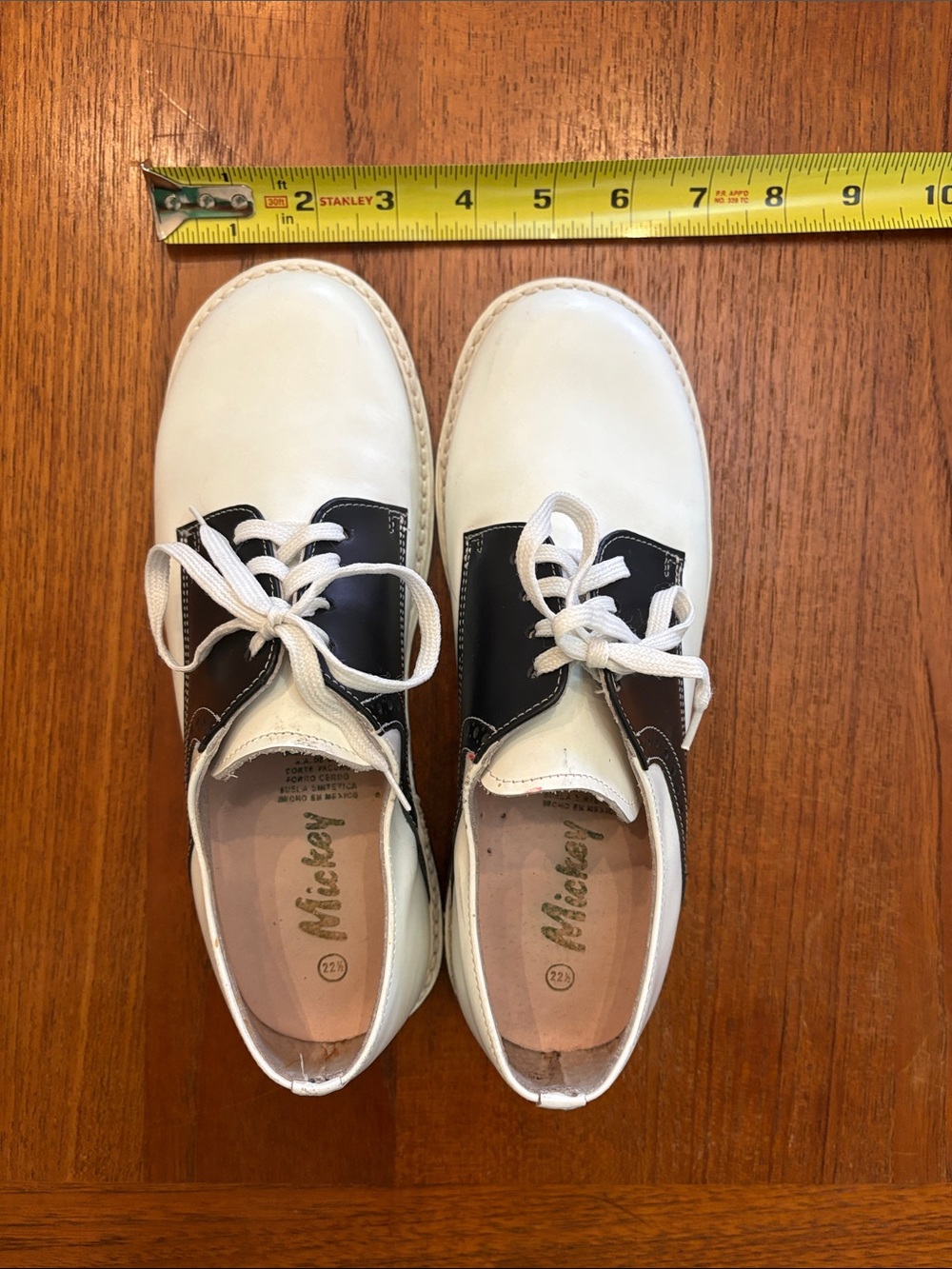 Vintage Mickey Saddle Shoes made in MX Black/ white hardly worn leather sole 5.5 - Picture 5 of 8